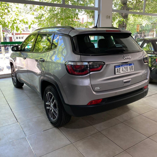 Imagen 4 de 7 de Jeep Compass Sport 2.4 Mt6 Fwd 2020