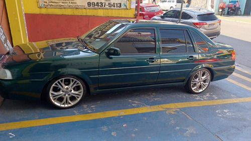 Veículo Rebaixado Com Aro 17 Completo