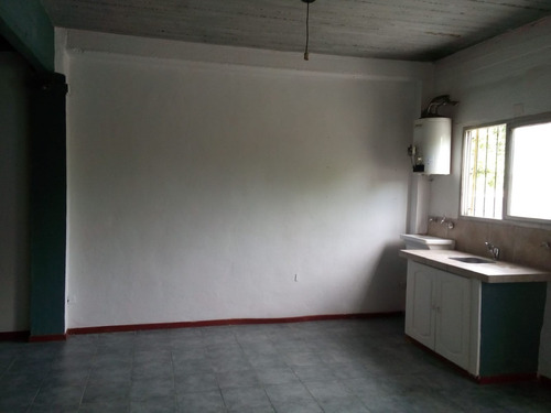 Imagen 4 de 4 de Departamento Monoambiente 40 Mts Benavidez Planta Alta