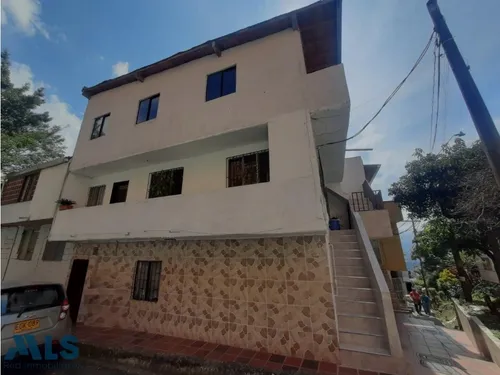 Buena Ubicación(mls#254034)