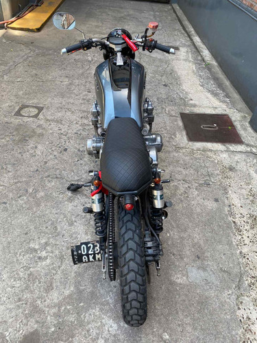 Imagen 3 de 15 de Honda Cb750 Four 1980 Cafe Racer