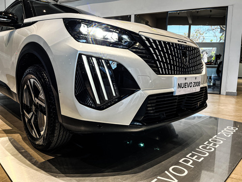 Peugeot 2008 1.0T Gt