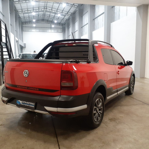 Imagen 3 de 16 de Volkswagen Saveiro 2017 1.6 Cross Gp Cd 110cv Pack High