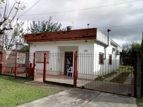Venta De Casa, Arias Nº3033, Marcos Paz, Cod.2235
