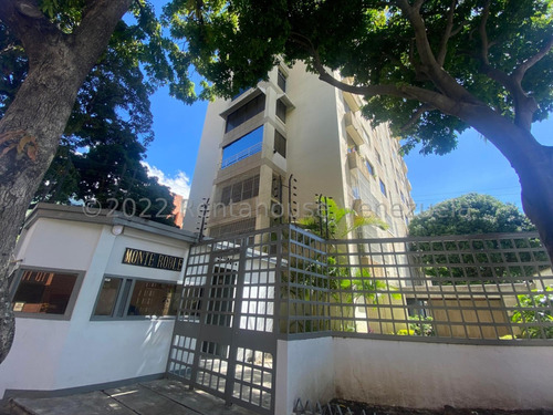 Bellísimo Y Amplio Apartamento En Venta La Castellana Caracas 23-16489