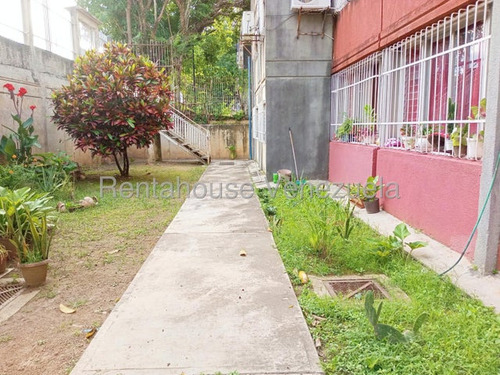 M&n Venden Comodo Apartamento En La Mora Cabudare Lara