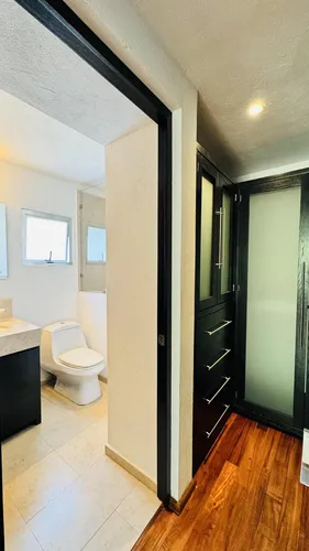 Casa En Venta En Jurica Queretaro Gps