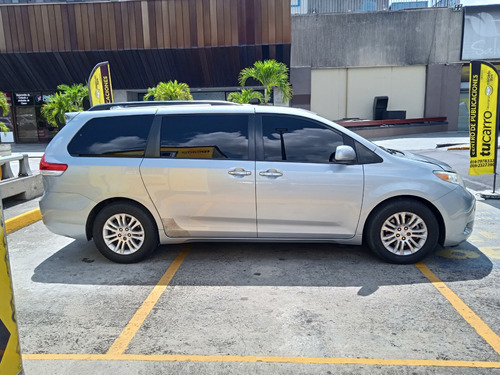 Imagen 4 de 16 de Toyota Sienna