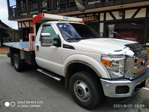 Imagen 8 de 18 de Ford Super Duty F-350