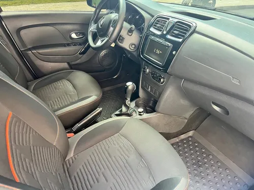 Renault Stepway 1.6 Intense Automática