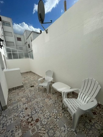Imagen 5 de 10 de Oportunidad! 2 Amb Lateral Con Patio Totalmente Reciclado A Nuevo - Bajas Expensas! Bajo El Precio !