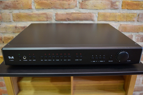 Imagen 2 de 8 de Preamplificador Estereo Marca T+a Modelo Pulsar P-1230r