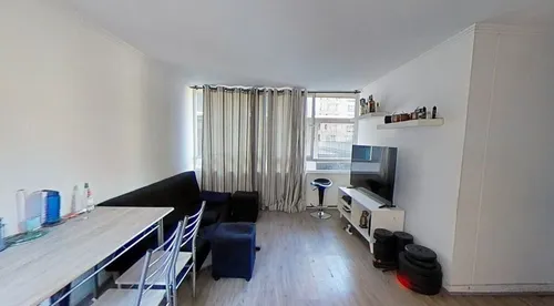 Departamento En Venta De 2 Dorm. En Santiago