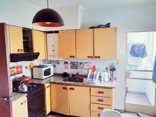 Imagen 3 de 12 de 2 Dormitorios En Venta Zona Centro