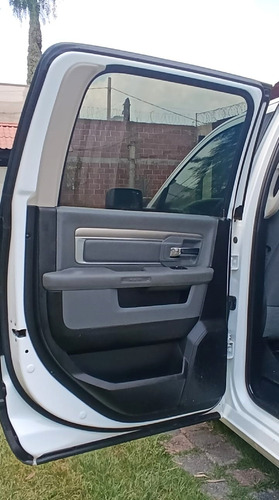 Ram 1500 Crew Cab Slt, Modelo 2019 Doble Cabina 4 Puertas