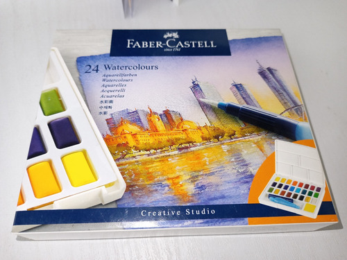 Imagen 5 de 8 de Acuarelas Profesionales Faber Castell Con Waterbrush