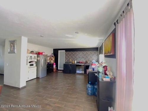 Casa En Venta En Otzolotepec ,villa Cuauhtemoc Gis24-1408