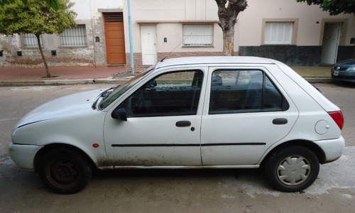 Ideal Para Empezar, Muy Poco Dinero. Ford Fiesta Lx Año 2000