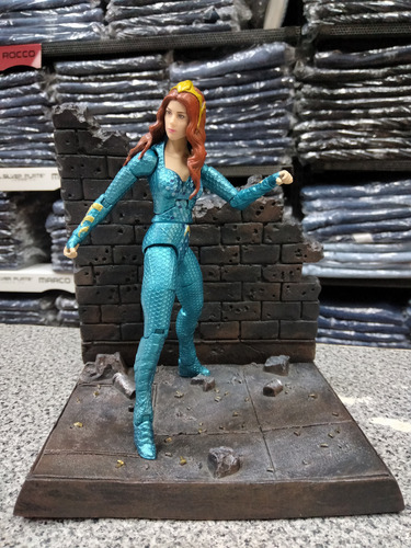 Dc Multiverse, Mera, Trench Monster, Amber Heard, Aquaman!! (Usado)