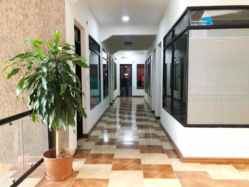 Imagen 3 de 6 de Local U Oficina Gold Country, Barcelona