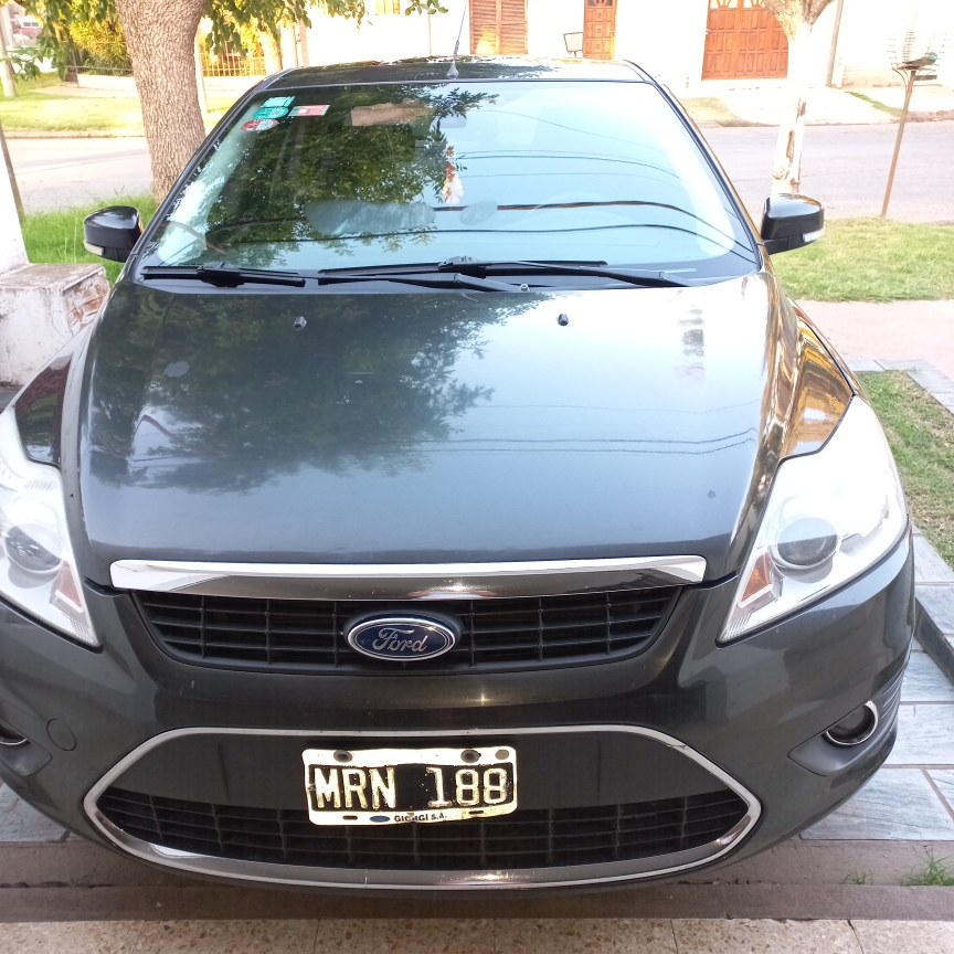 Ford Focus Exe Ghia 2.0