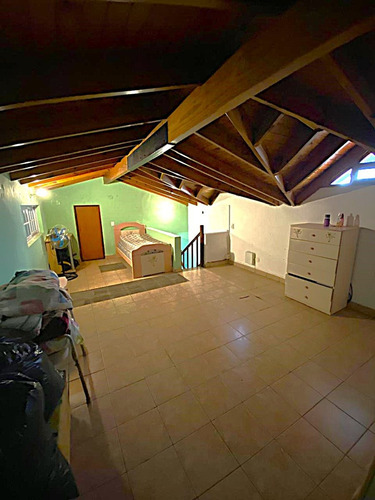 Excelente Casa En Luis Guillon. Gran Oportunidad