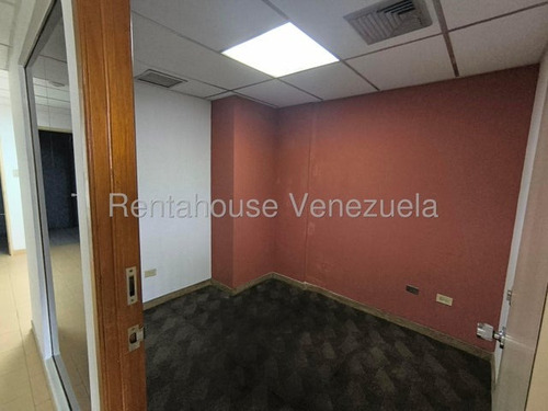Oficina En Alquiler 3 Cubiculos Caracas Av Libertador Db 25-18654