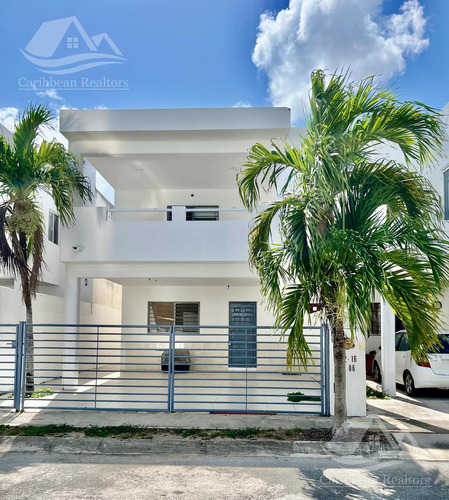 Casa En Venta En Isla Azul Cancun Mma9001