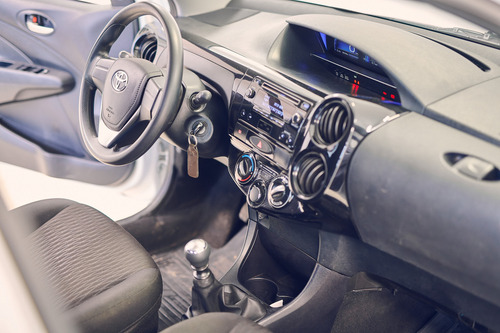 Toyota Etios 1.5 X 6mt My19