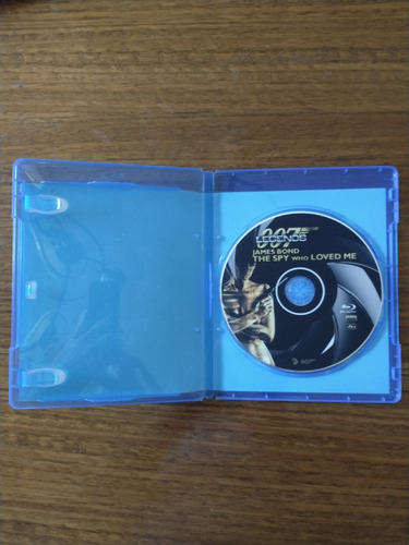 James Bond 007 The Spy Who Loved Me 1977 Mgm Chile - Bluray (Usado)