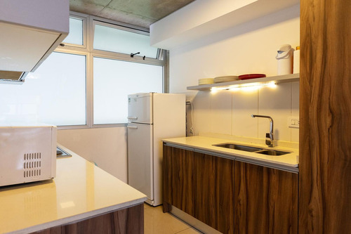 Venta Depto 1 Dormi + Comodin + Patio Con Cochera
