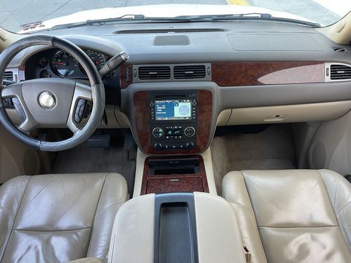 Chevrolet Suburban G Piel Aa Dvd Qc 4x4 At