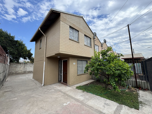 Casa Totalmente Renovada 3d/1b Villa Gabriela Mistral