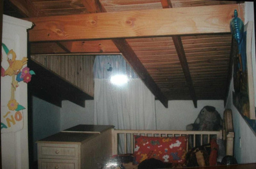 Casa En Venta - 2 Dormitorios 1 Baño - 140mts2 - La Plata