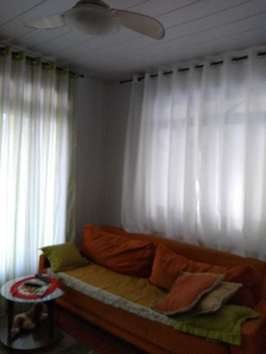 Imagem 7 de 10 de Casa - Padrão, Para Venda Em Joinville/sc - V460