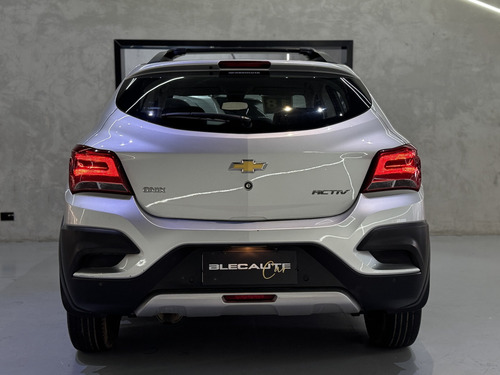 Chevrolet Onix 1.4 MPFI ACTIV 8V FLEX 4P AUTOMÁTICO