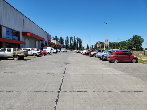 Arrienda Bodega Con Anden En Centro De Bodegaje Los Ángeles.