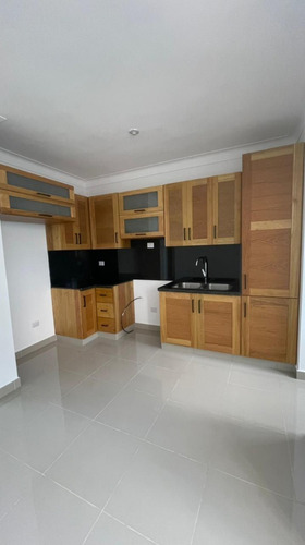 Imagen 4 de 20 de Se Renta Apartamento (se Alquila)
