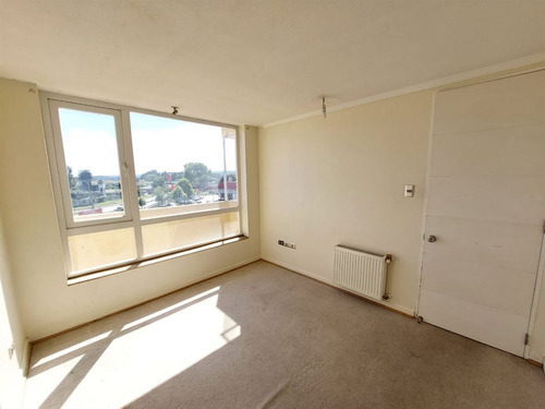 Depto En Arriendo De 2 Dorm 2 Baños. Lomas San Andres