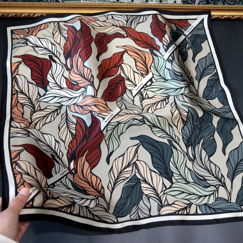 Lenço De Seda 100% De Qualidade Incomparável, 65x65cm, Impre