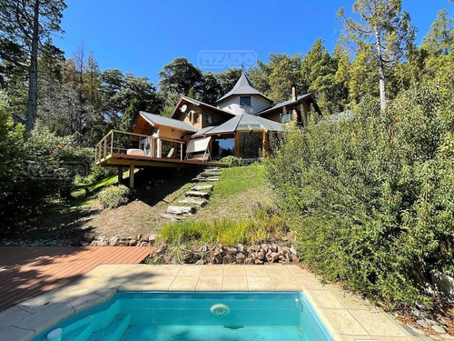 Casa En Venta Ubicado En Lago Gutiérrez, Bariloche, Patagonia