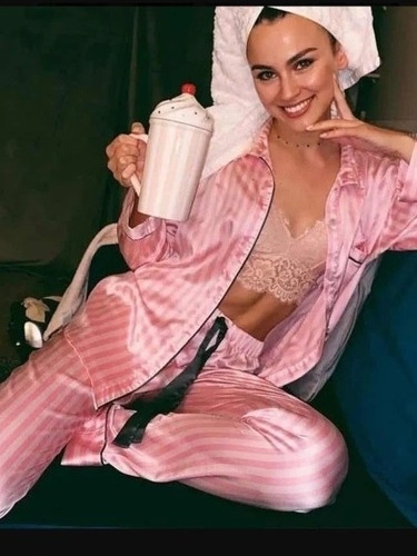 Imagen 2 de 5 de Pijama Victoria Secret De Seda Talle Xl