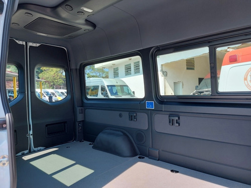 Imagem 10 de 10 de Mercedes-benz Sprinter Vidrado 2.2 416 Cdi Longo Teto Alto
