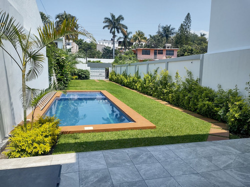 Casa Nueva En Brisas De Cuernavaca, Temixco Morelos.
