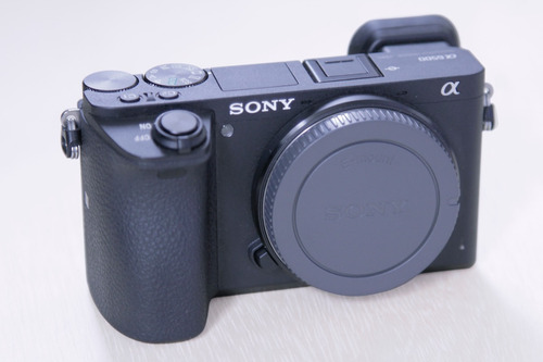 Cámara Sony A6500 C/montura Metabones (solo Cuerpo)