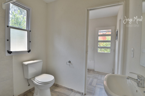 Casa Interno #200-300 - Pilar Del Este - San Eduardo - 447m2 #id 8275