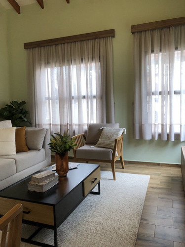 Vendo Casa Amoblada Con Piscina En El Barrio Kennedy: 3 Habitaciones Y 3 Baños