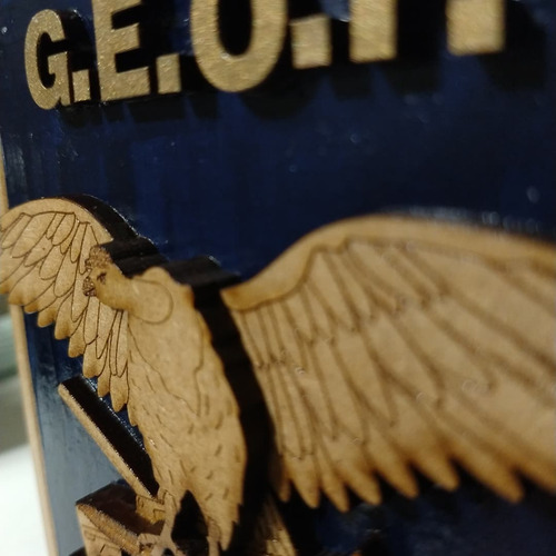 Panoplia Escudo Geof - Escudos Militares - Varios
