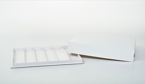 Imagen 3 de 4 de Caja Para Masas 1kg C/ 6 Div. (x50u) Catering Sushi 041b6