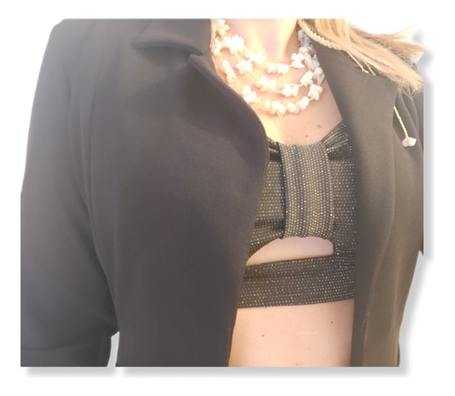 Blazer Negro Con Top Y Collar